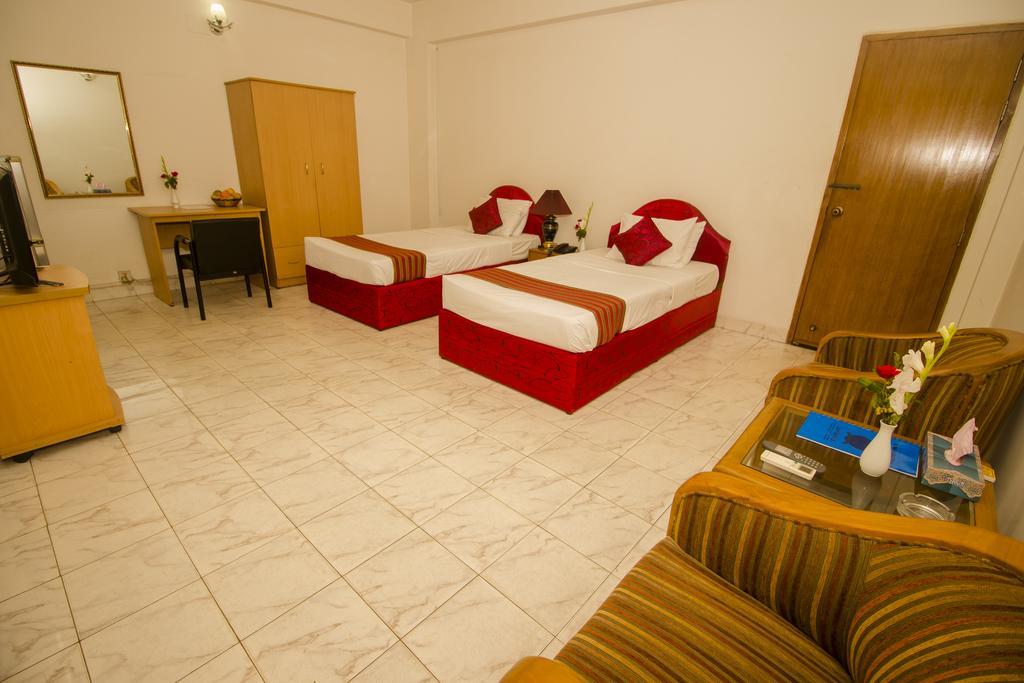 Laurel Hotels Ltd. Dhaka Ruang foto