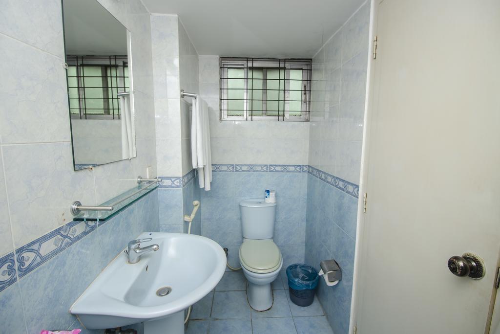 Laurel Hotels Ltd. Dhaka Ruang foto