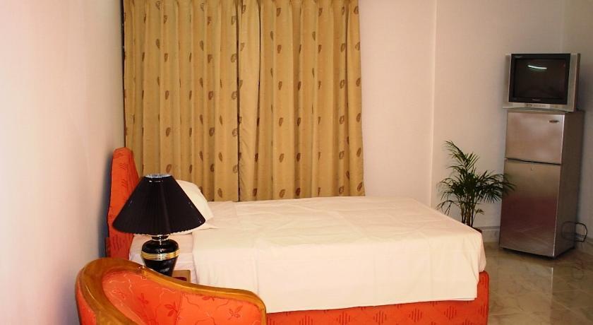 Laurel Hotels Ltd. Dhaka Bagian luar foto